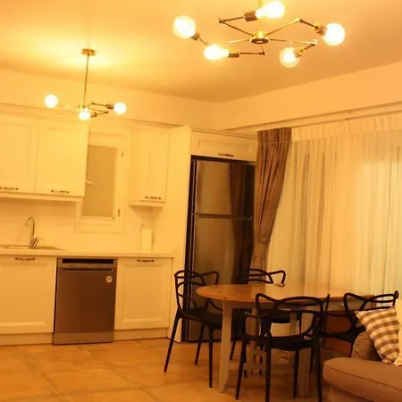 Yarimada Butik מלון 3*