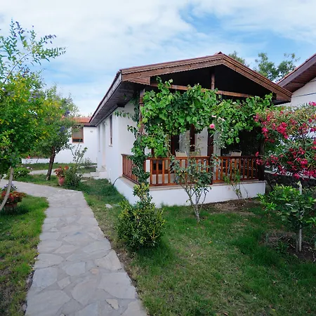 Yarimada Butik 3* דטקה