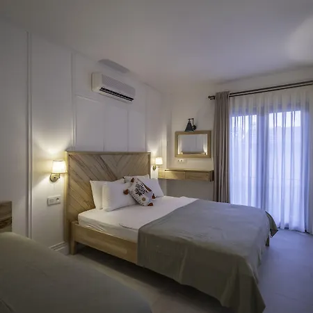 Yarimada Butik מלון