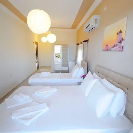 Yarimada Butik Hotel 3*