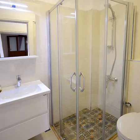 Отель Yarimada Butik 3*