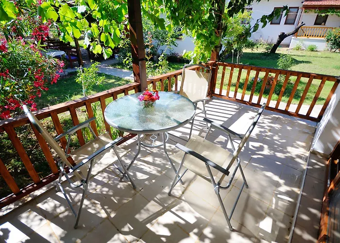 فندق Yarimada Butik 3*