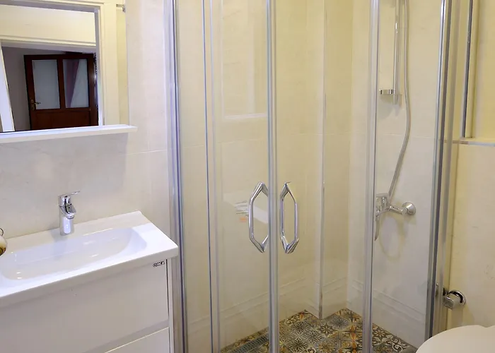 فندق Yarimada Butik 3*